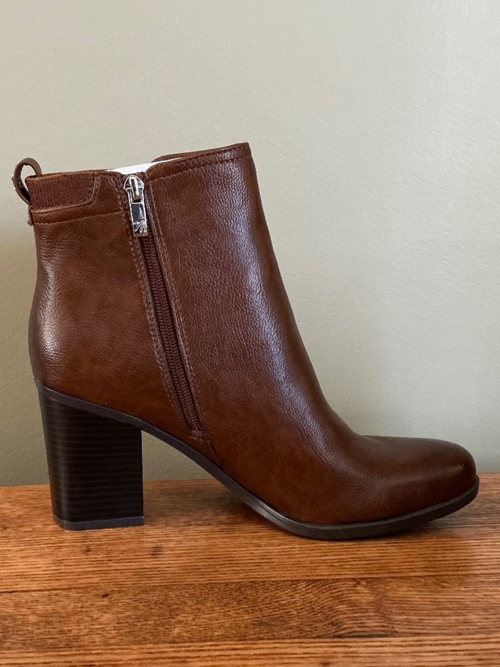 NEW Naturalizer Ankle Boots Style Jodi Zip Side Brown 10M - Picture 14 of 16